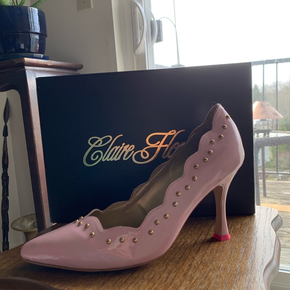 Designer shoes - Picture 2 of 3